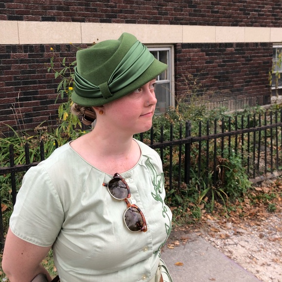 Meet your Posher, Emma - Picture 3 of 12